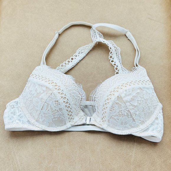 🌸 Like-New Victoria's Secret Beige White Bra | Size 32B 🌸 - Picture 1 of 5